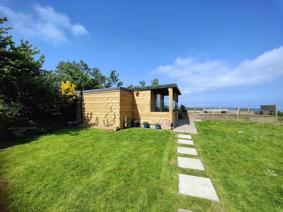Little Swelle Cabin With Awesome Sea Views Poundstock Exterior photo